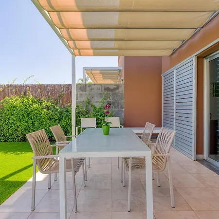 木屋 Salobre Private Pool Overlooking To The Golf Course- Pet Friendly *